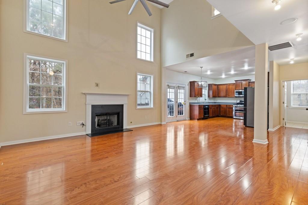 2813 Glenlocke Way NW