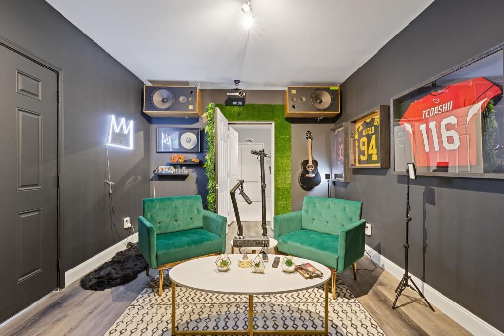 2813 Glenlocke Way NW