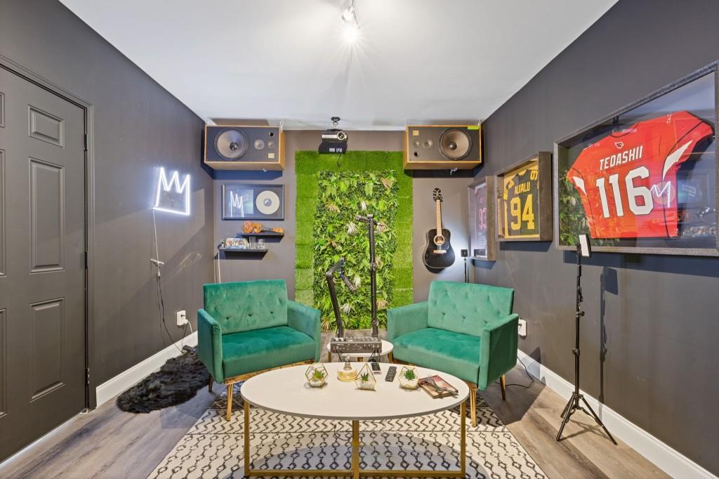 2813 Glenlocke Way NW