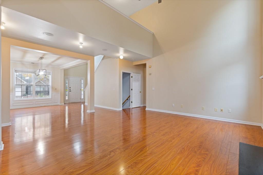 2813 Glenlocke Way NW