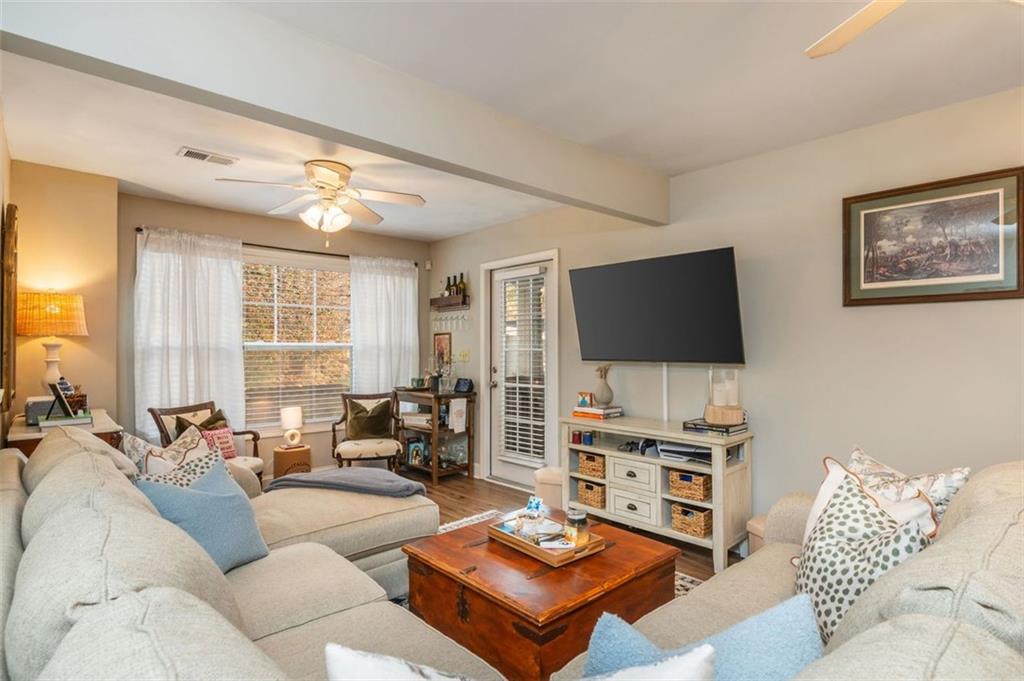 208 Madison Lane SE Unit 208