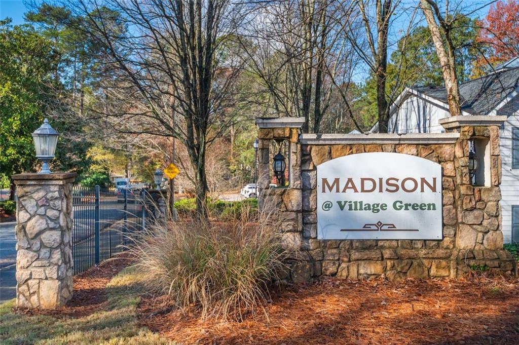 208 Madison Lane SE Unit 208