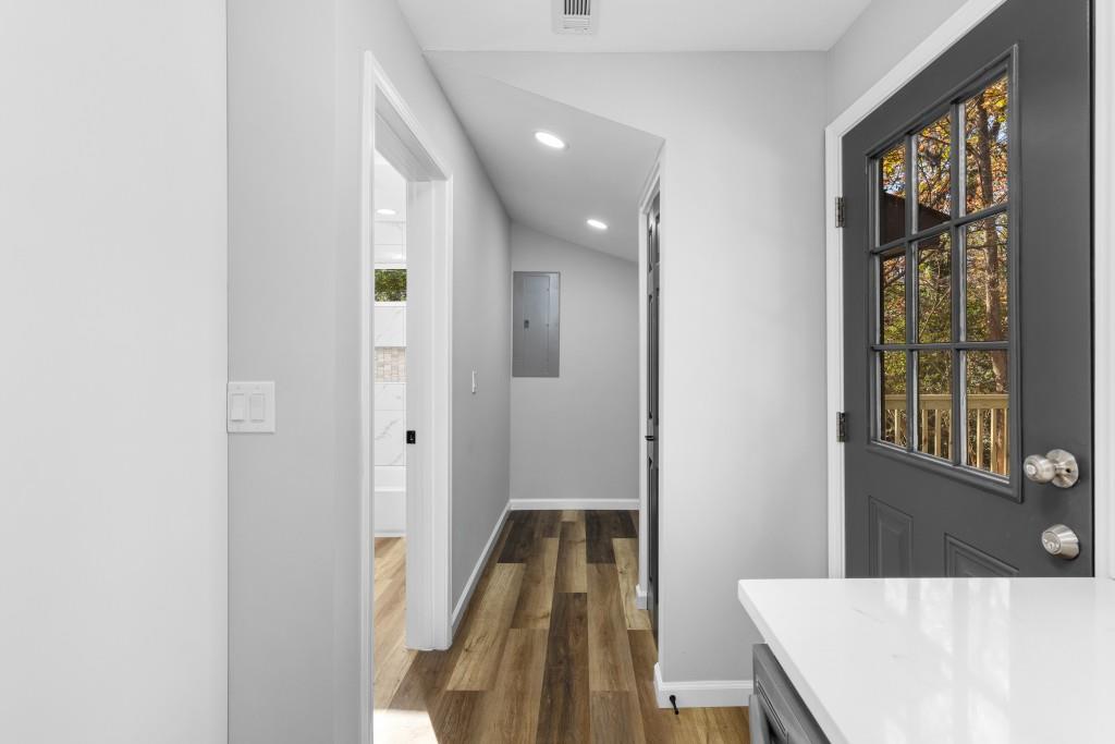 2103 Kipling Circle SE