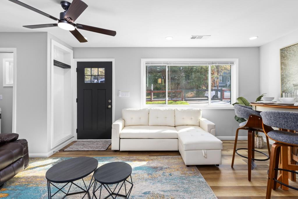 2103 Kipling Circle SE