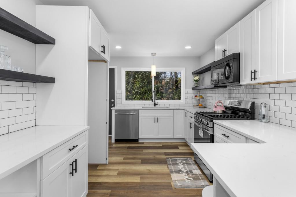 2103 Kipling Circle SE