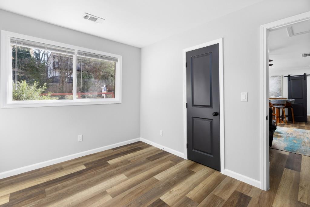 2103 Kipling Circle SE