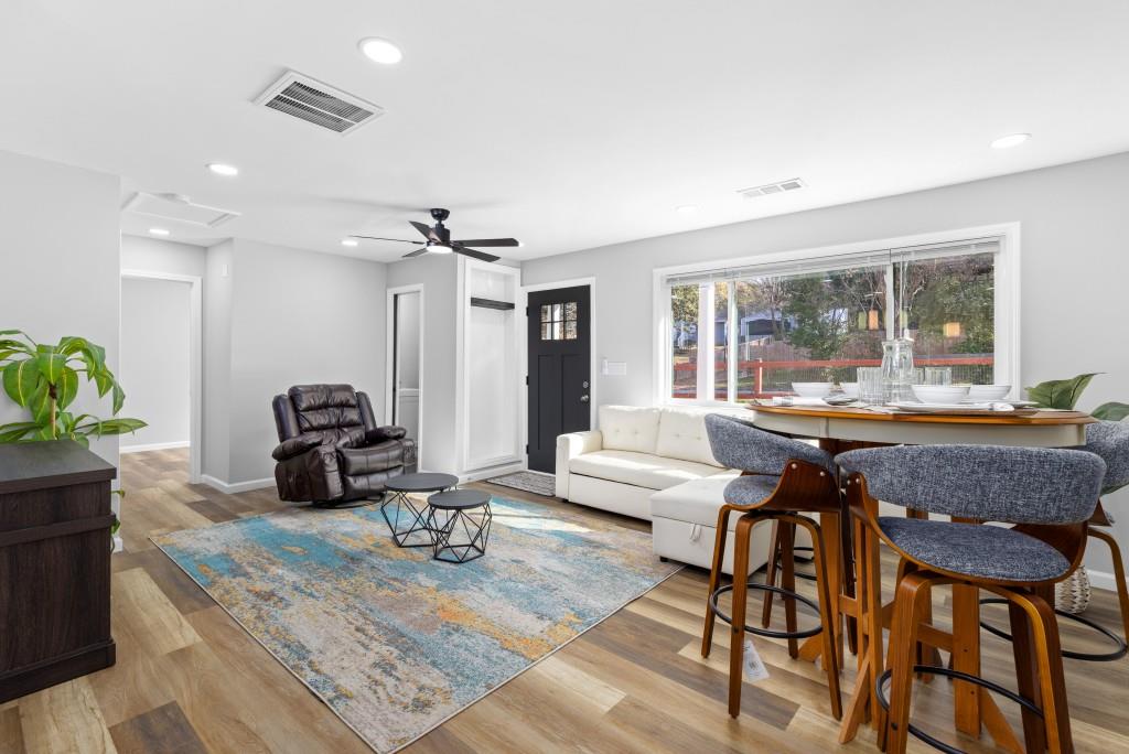 2103 Kipling Circle SE