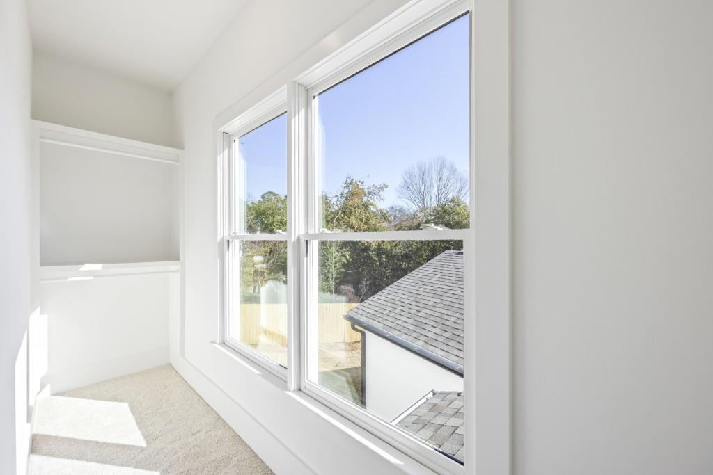 690 Foster Park Lane