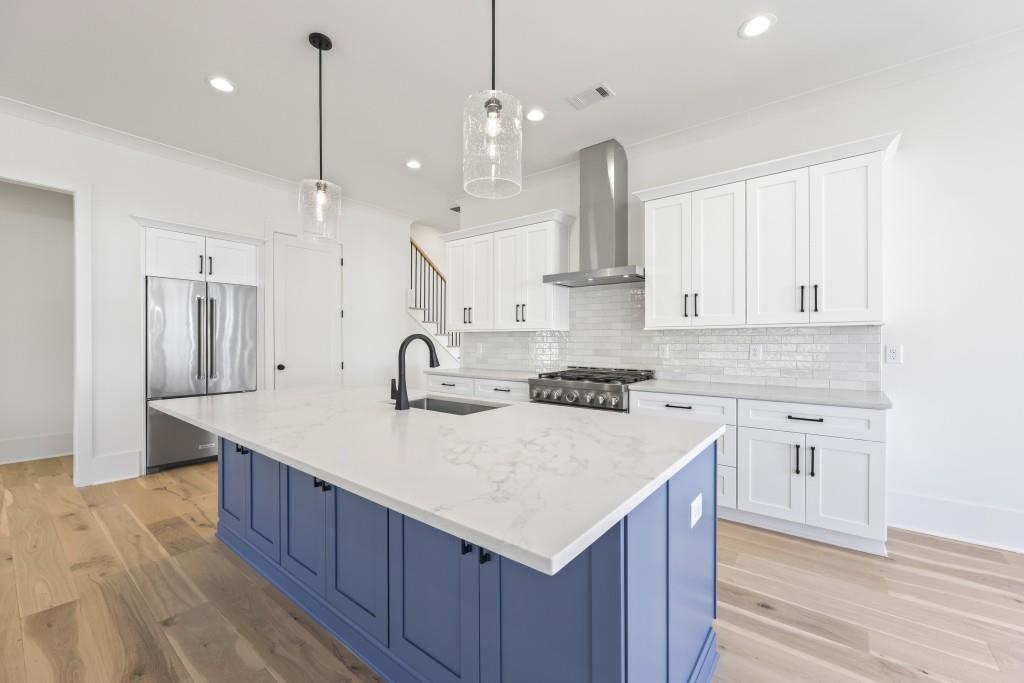 690 Foster Park Lane