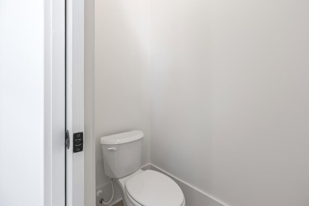 690 Foster Park Lane