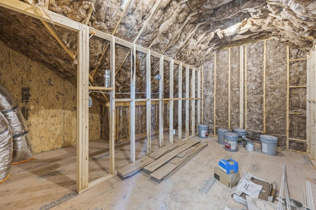 690 Foster Park Lane