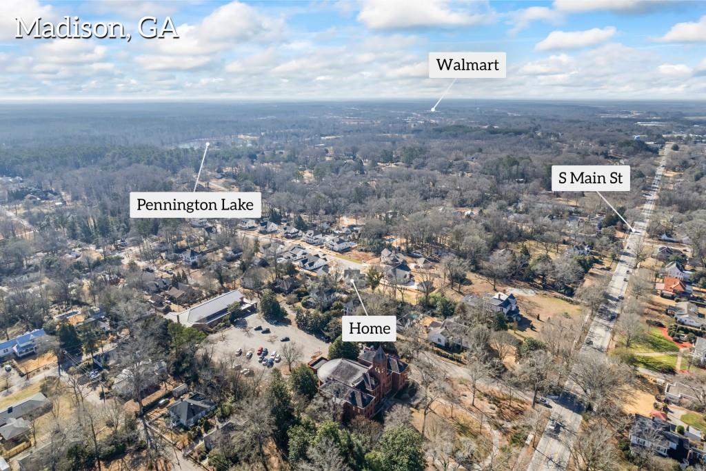 690 Foster Park Lane