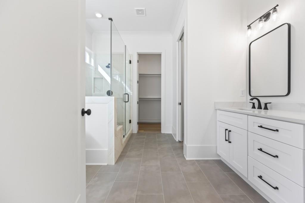 690 Foster Park Lane