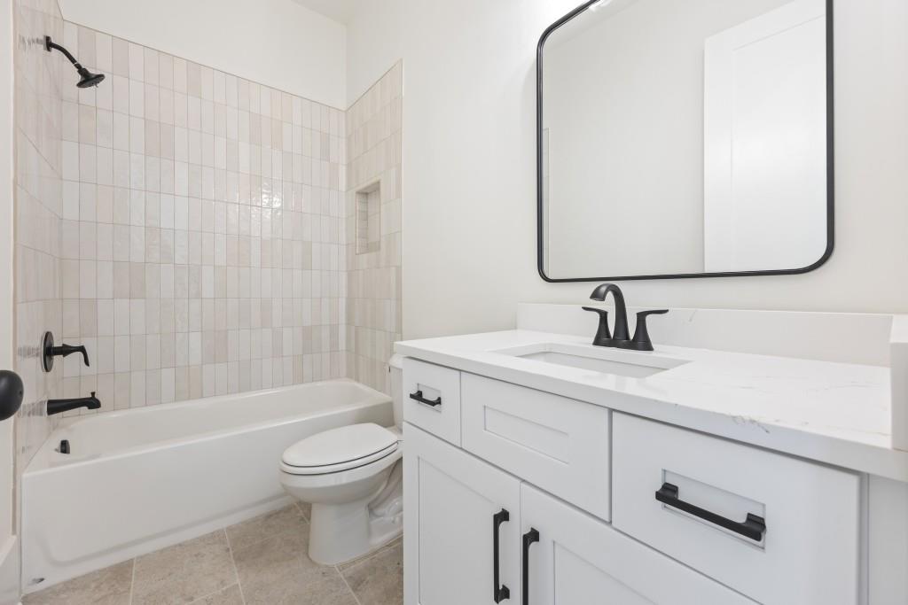 690 Foster Park Lane