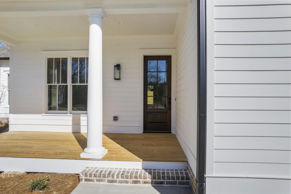 690 Foster Park Lane