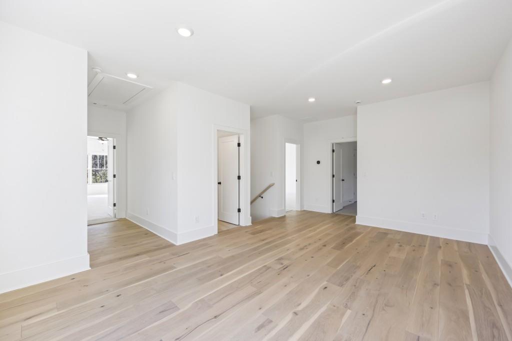 690 Foster Park Lane