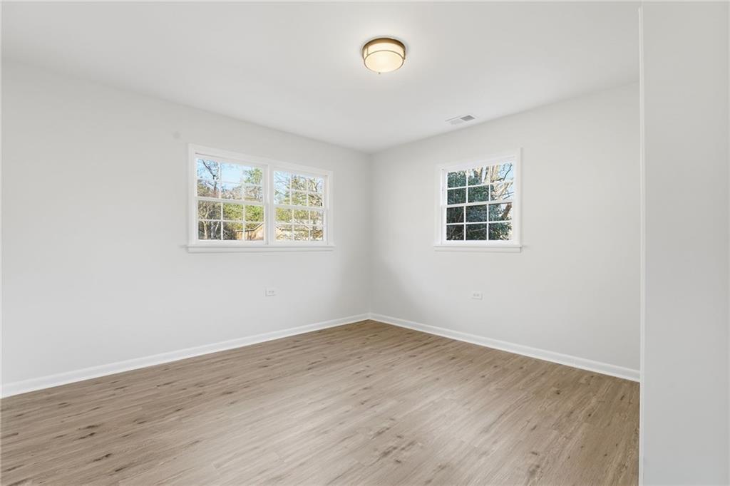 135 Reeceburg Road SE