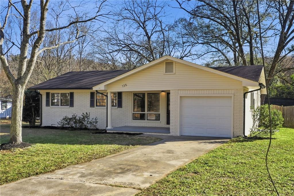 135 Reeceburg Road SE