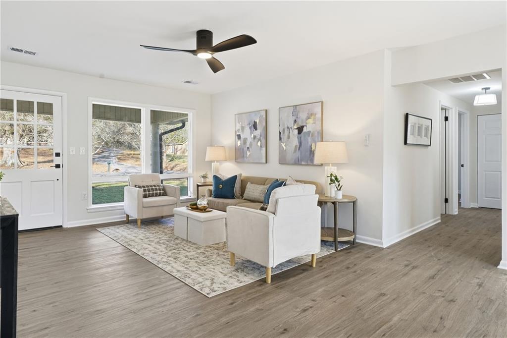 135 Reeceburg Road SE