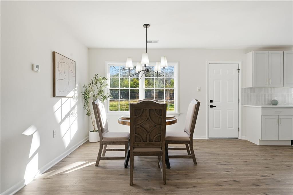 135 Reeceburg Road SE