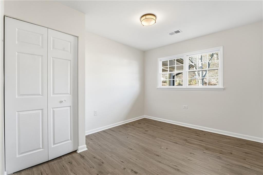 135 Reeceburg Road SE