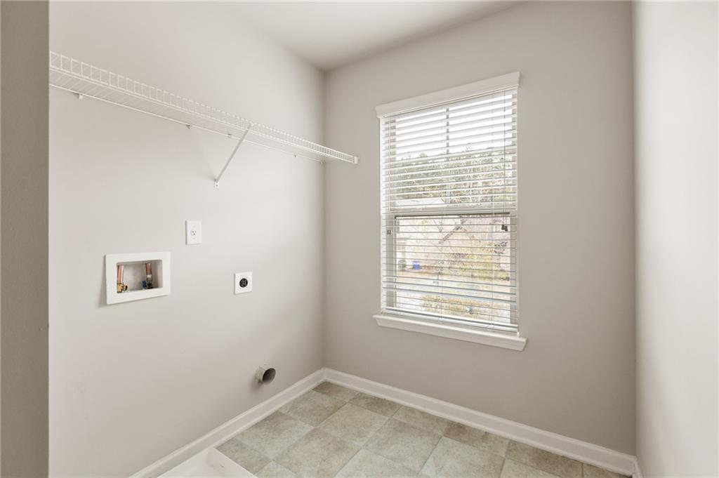 4497 Ravenwood Drive