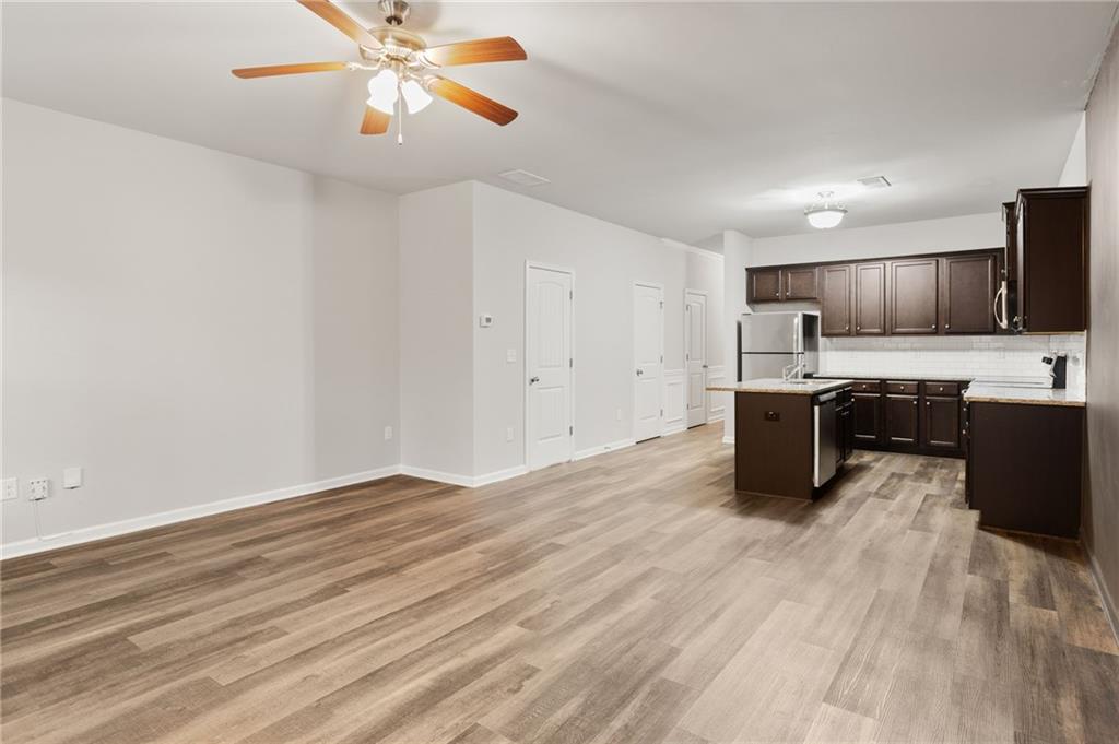 4497 Ravenwood Drive