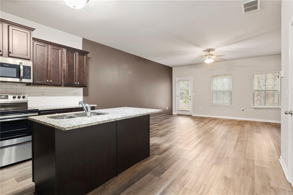 4497 Ravenwood Drive