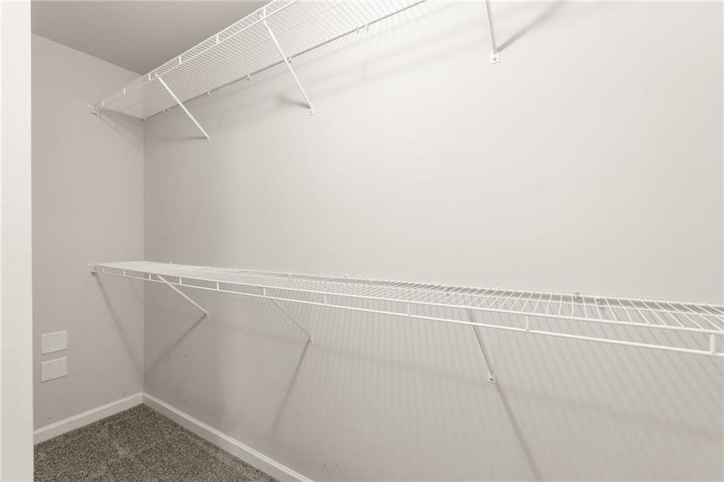 4497 Ravenwood Drive