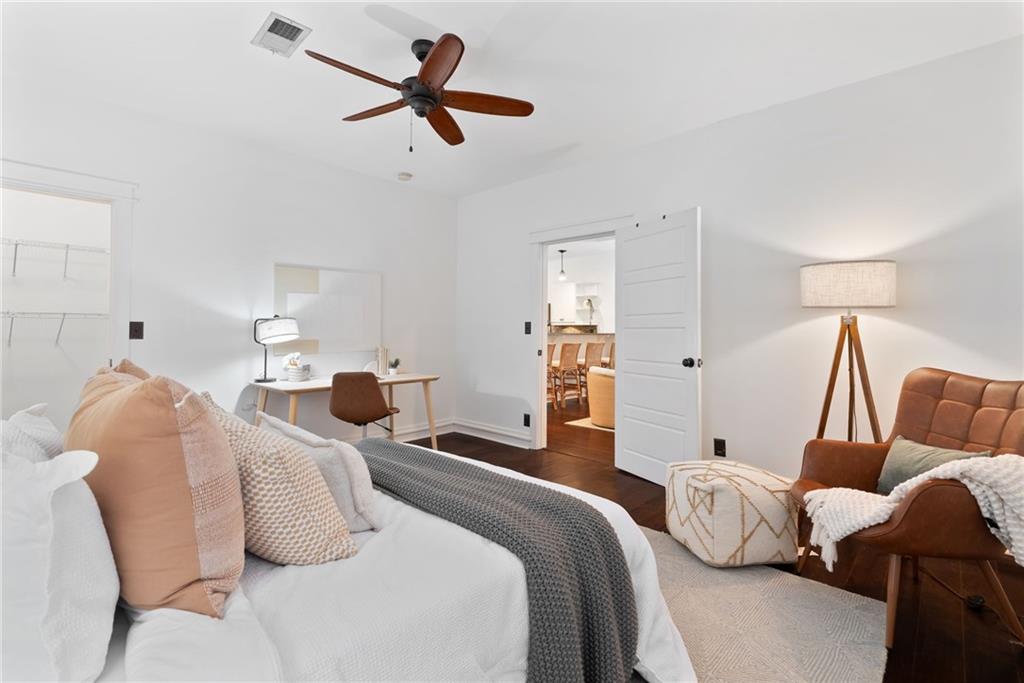 715 Woodson Street SE