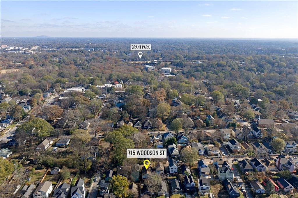715 Woodson Street SE