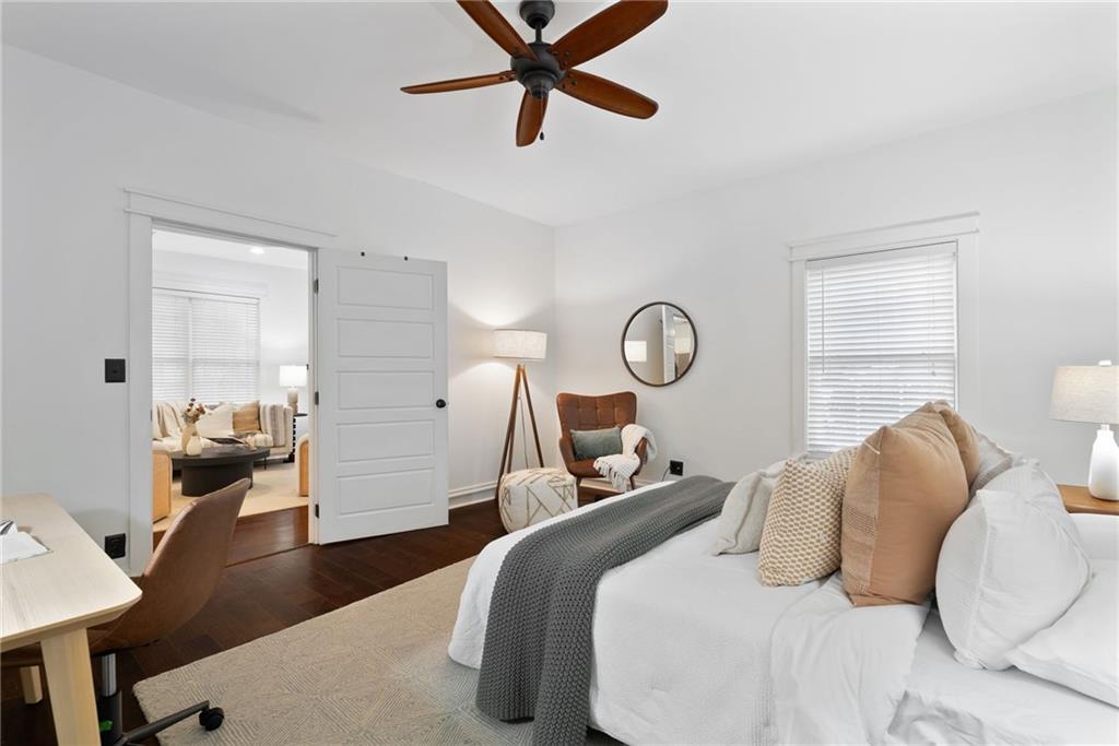 715 Woodson Street SE