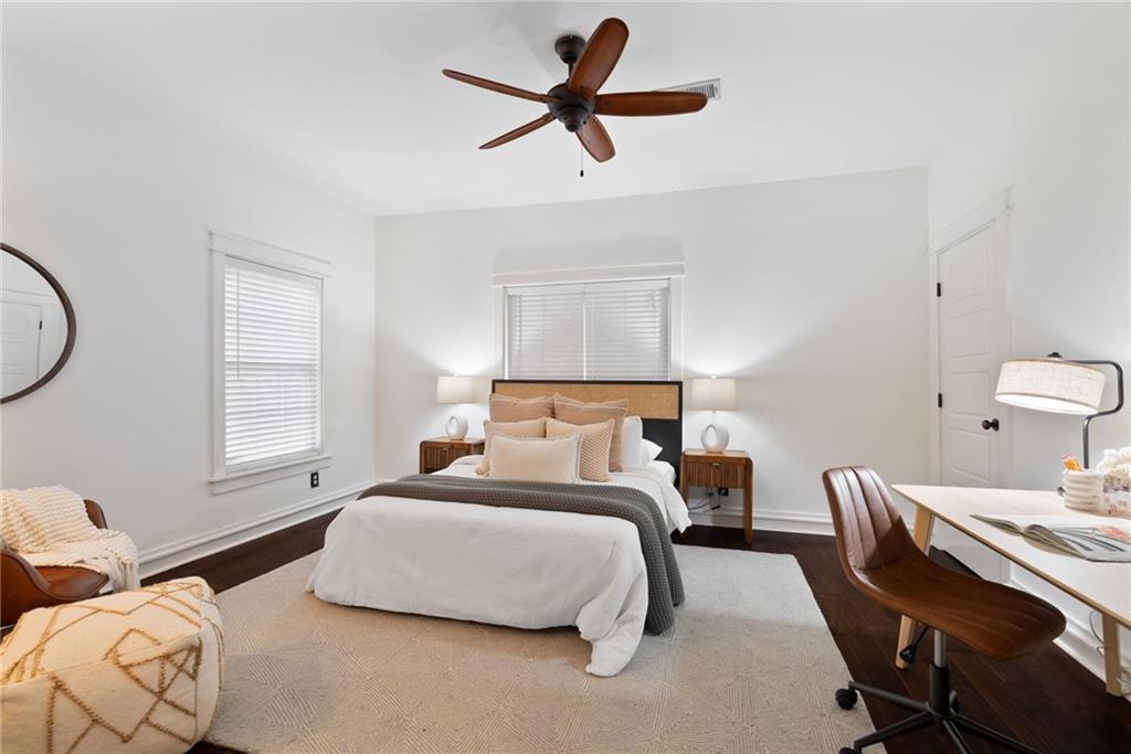 715 Woodson Street SE