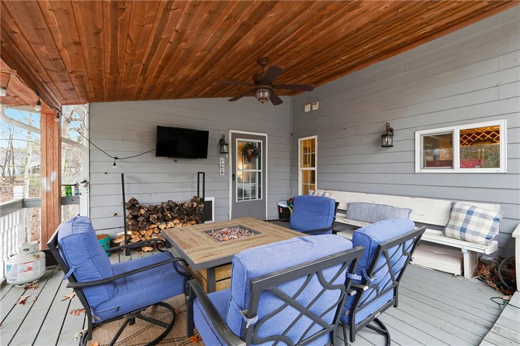 5960 River Ridge Lane