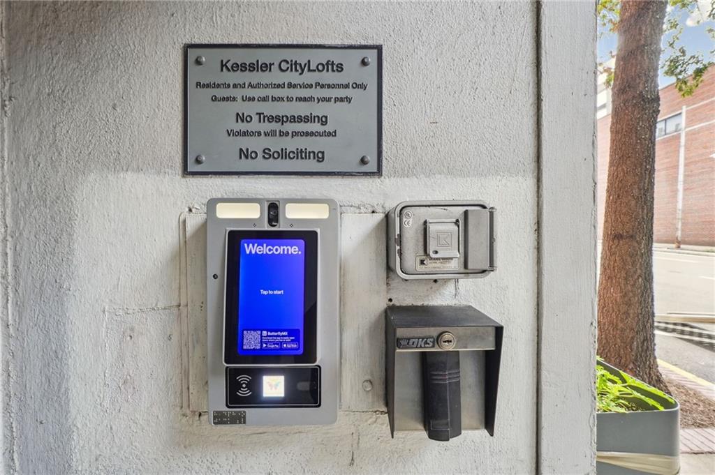 87 Peachtree Street SW Unit 209