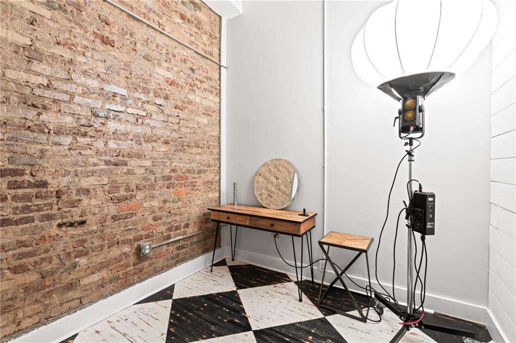 87 Peachtree Street SW Unit 209