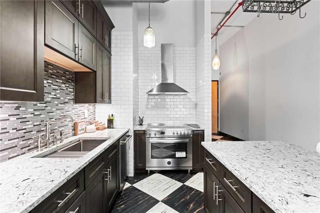 87 Peachtree Street SW Unit 209