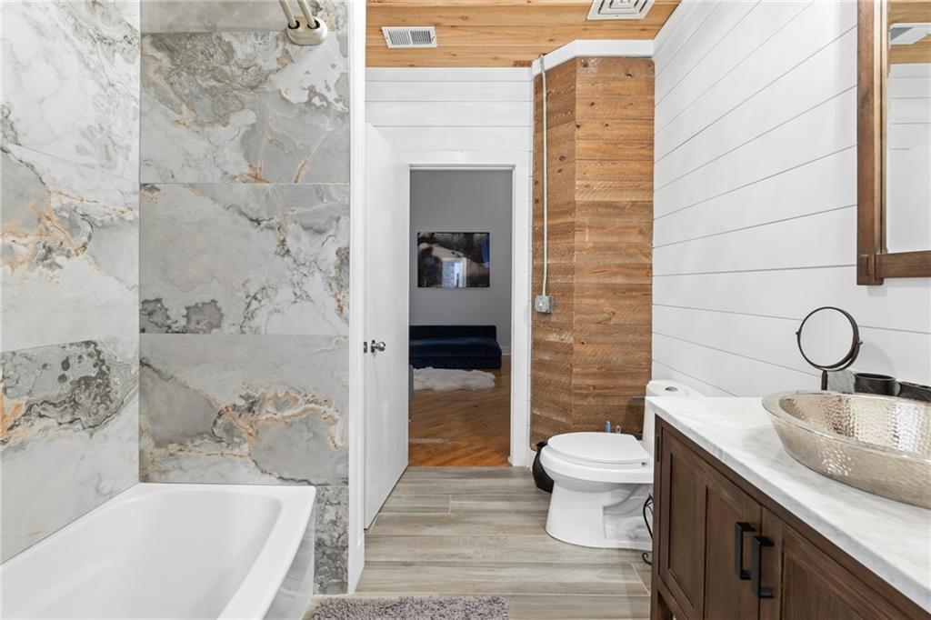 87 Peachtree Street SW Unit 209