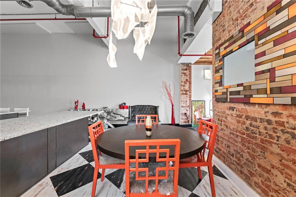 87 Peachtree Street SW Unit 209