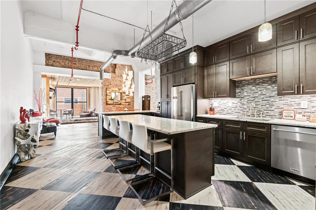 87 Peachtree Street SW Unit 209