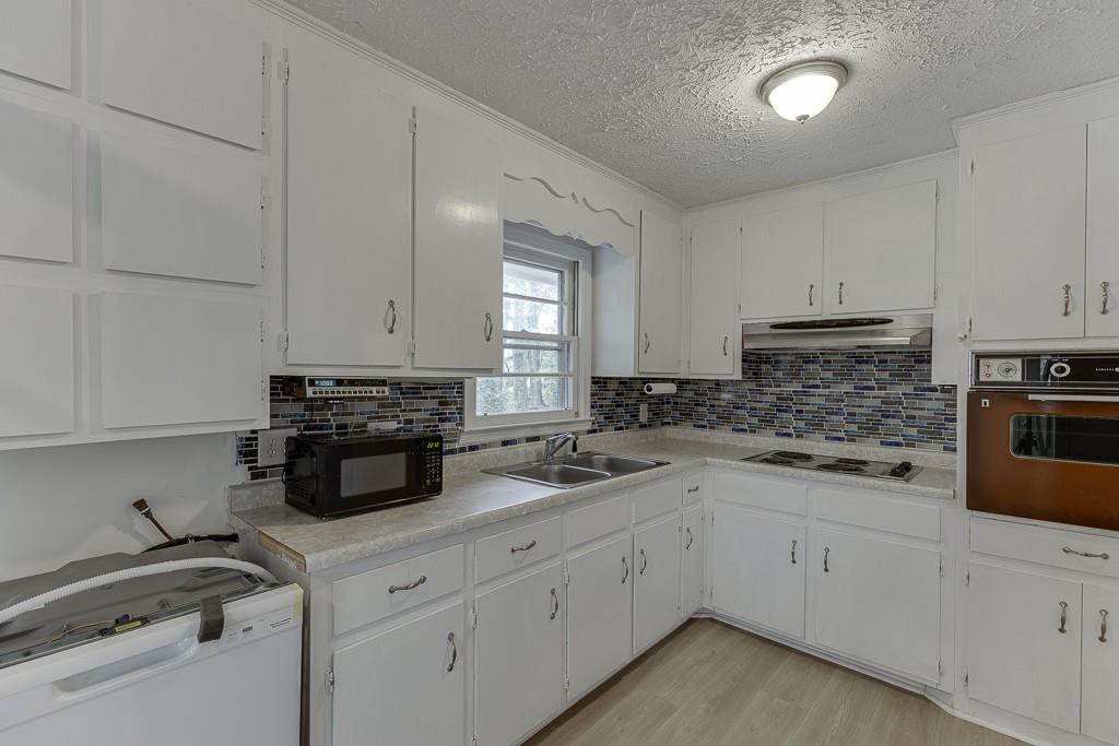 101 Carl Cedar Hill Road