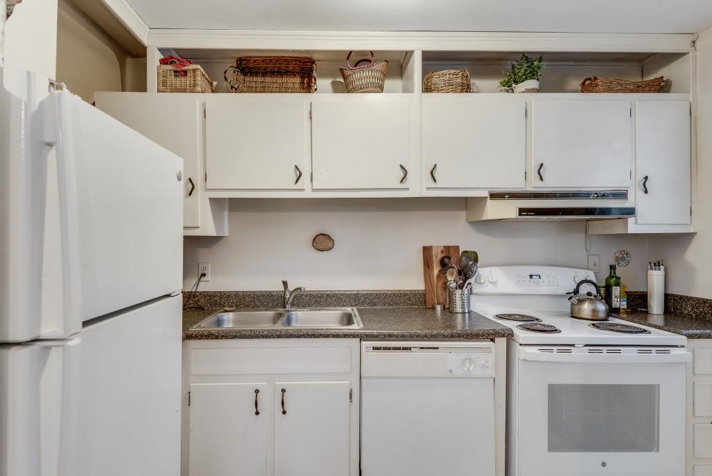 510 Coventry Road Unit 19B