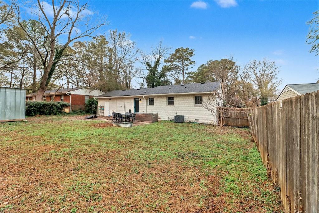 3053 Hollywood Drive