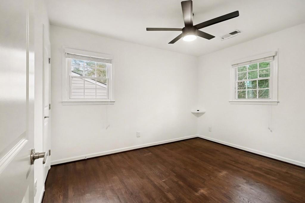 3053 Hollywood Drive