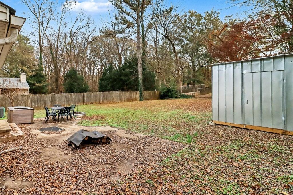 3053 Hollywood Drive