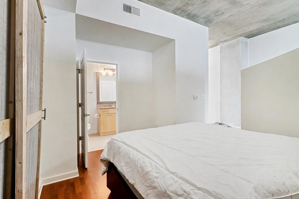 3324 Peachtree Road NE Unit 1915