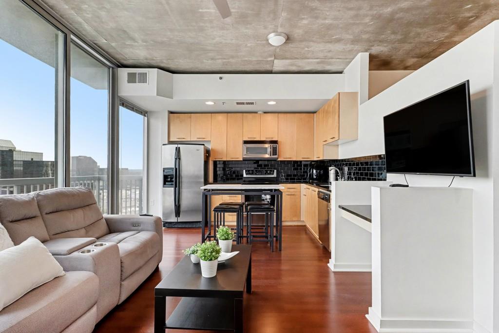 3324 Peachtree Road NE Unit 1915