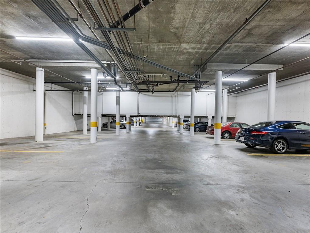 3636 Peachtree Road NE Unit 405