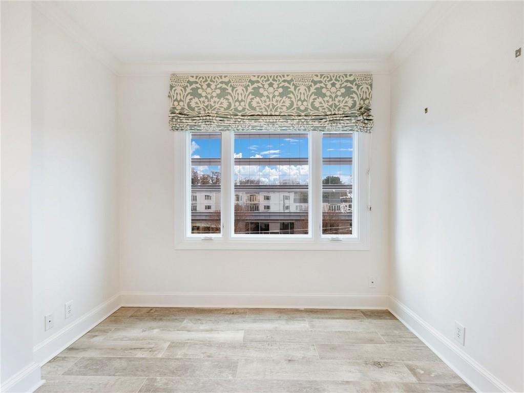 3636 Peachtree Road NE Unit 405