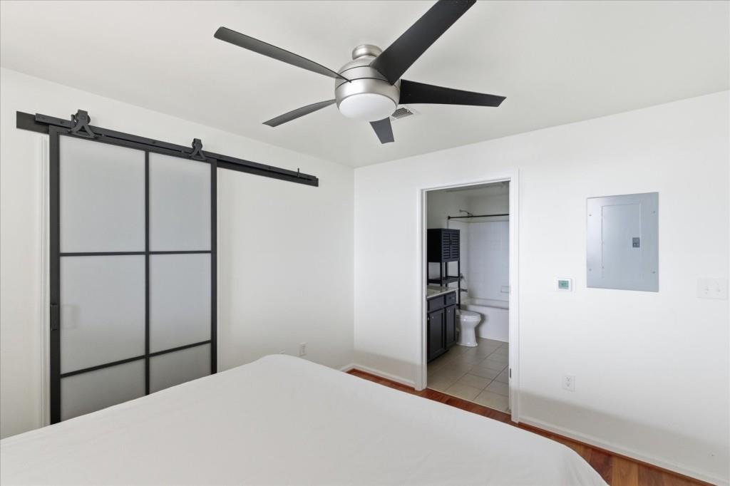 3040 Peachtree Road NW Unit 805